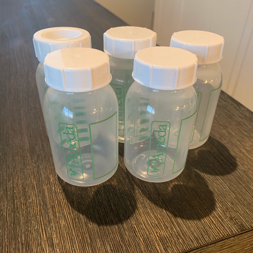 Ameda breast milk storage bottles